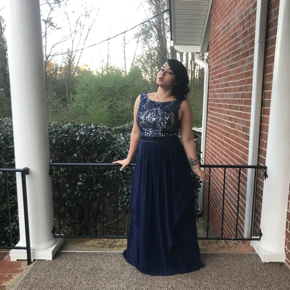 Navy blue dress ON SALE GET IT NOW BEFORE IT GOES